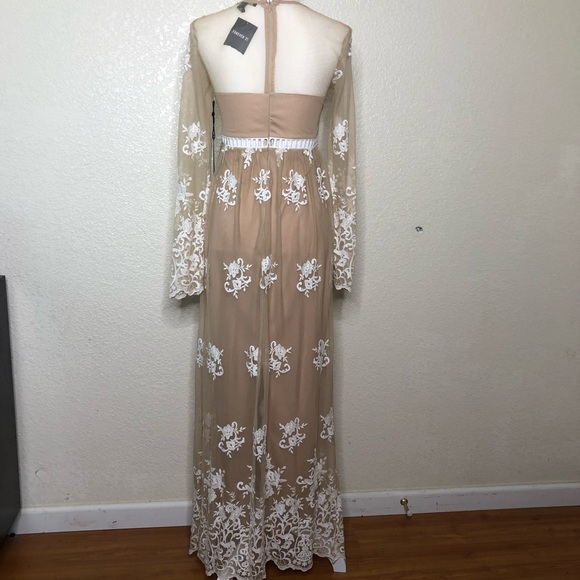 Forever 21 Maxi Dress Nude White Embroidered - Picture 7 of 11